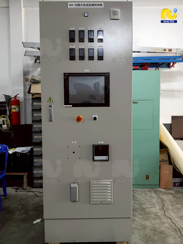 ตู้ควบคุมระบบผลิตน้ำอัดลมอัตโนมัติ PLC Control Panel