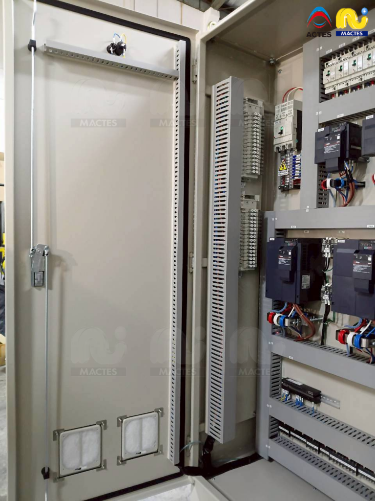 multi-motor-vfd-control-panel-thailand.