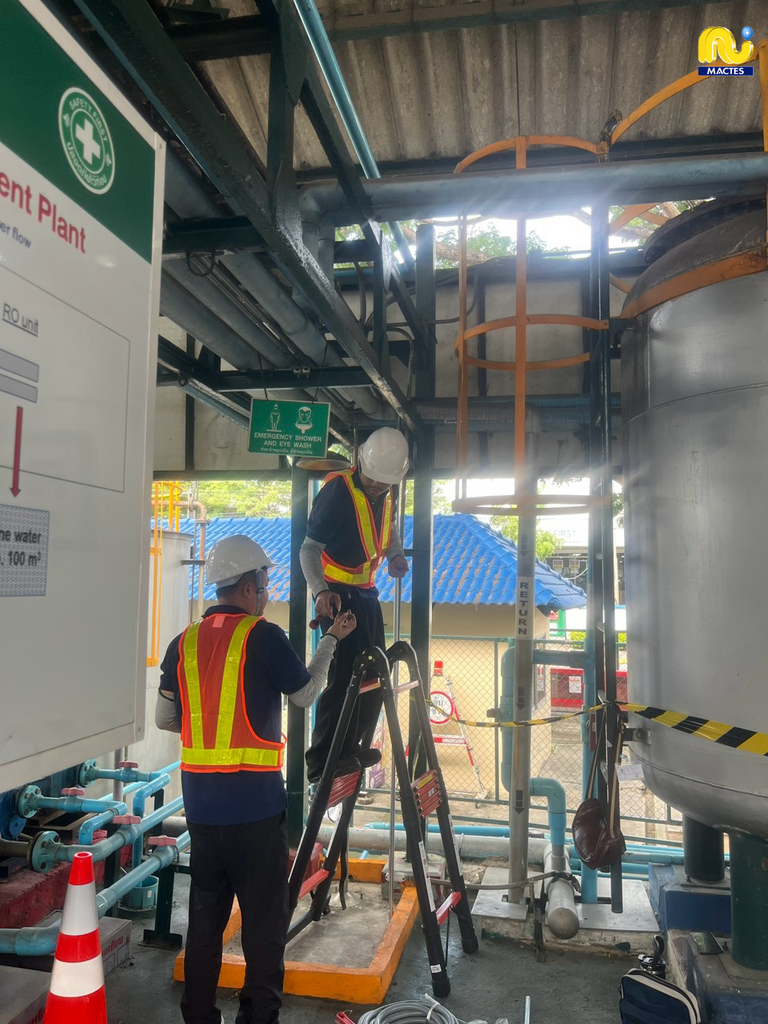เดินท่อร้อยสายไฟโรงงาน